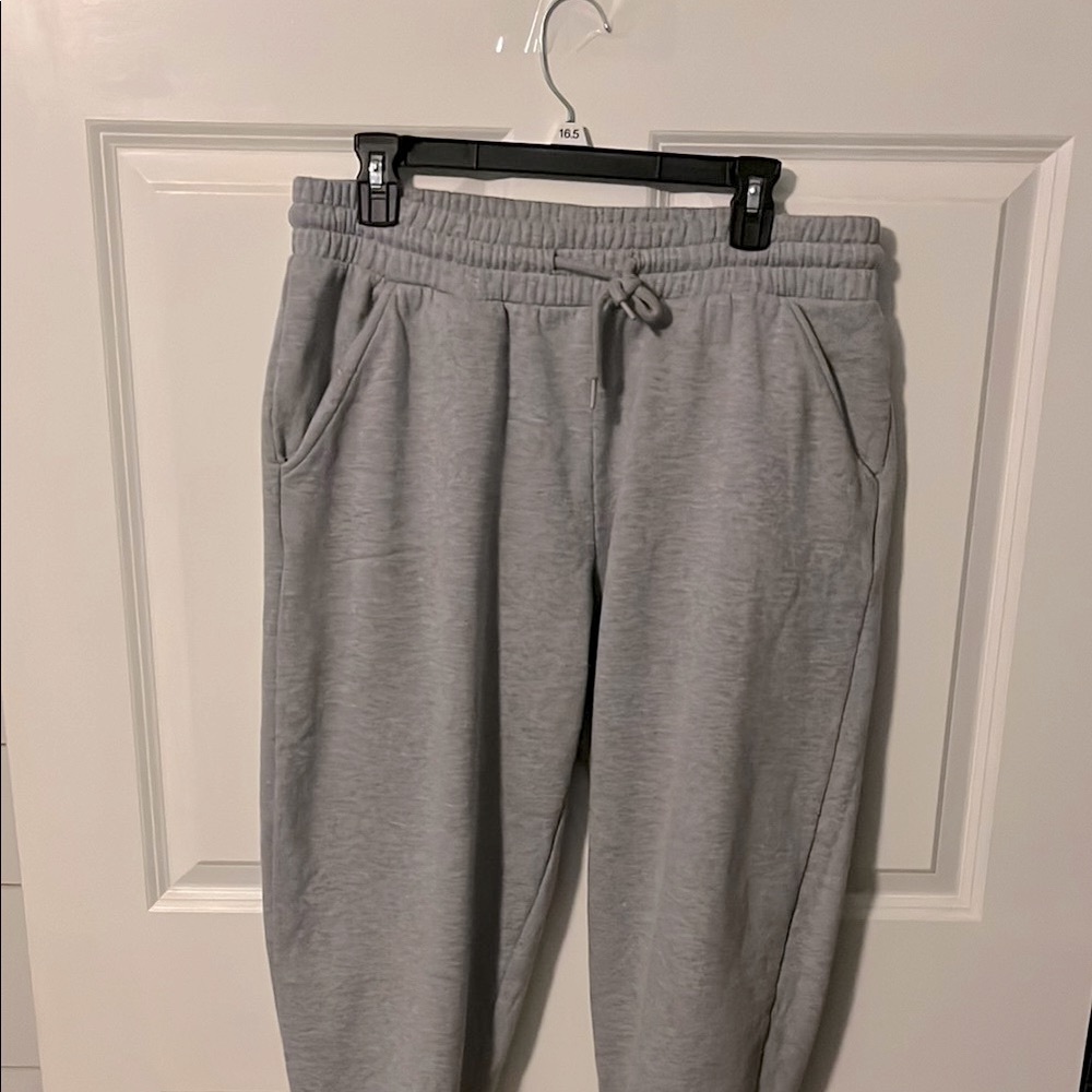 Women’s Grey Jogger Pants